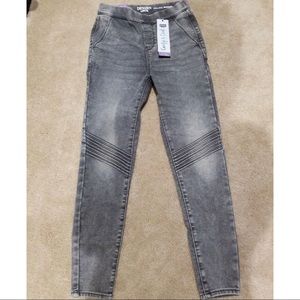 Levi’s Denizen High-Rise Moto Jeggings